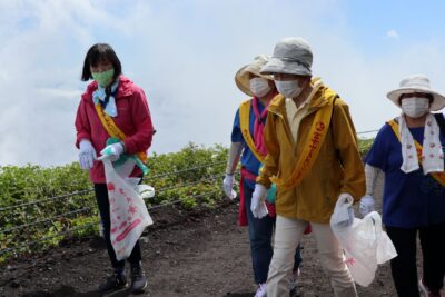 富士山をきれいにする会　富士山環境美化前期クリーン作戦２０２１