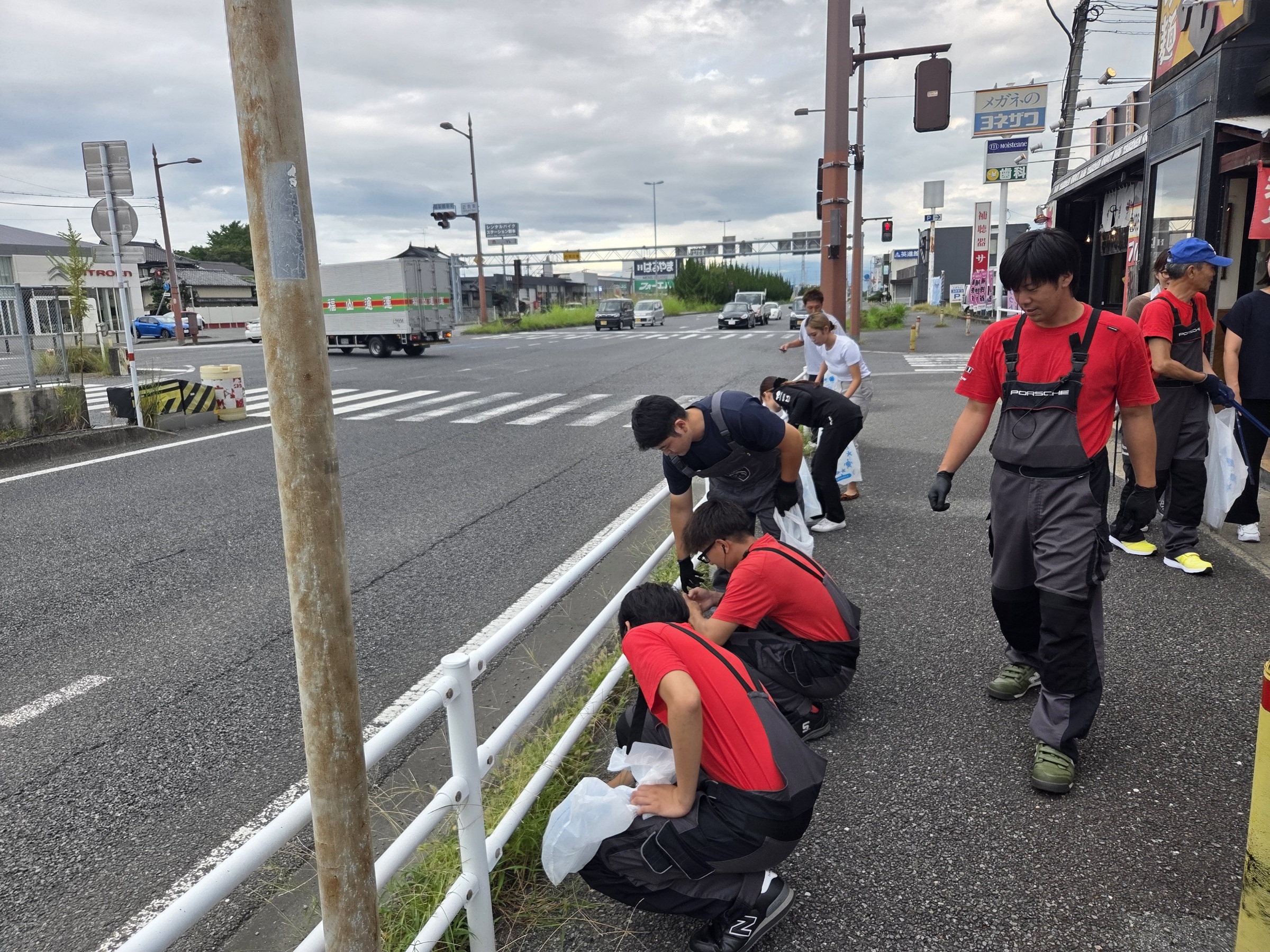 アデル・カーズ株式会社