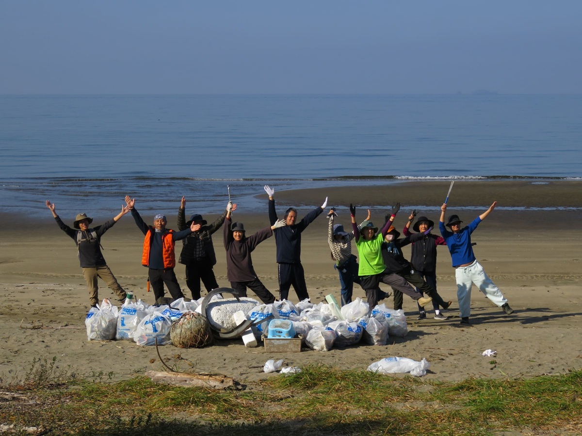 観音寺市海岸・河川清掃の会