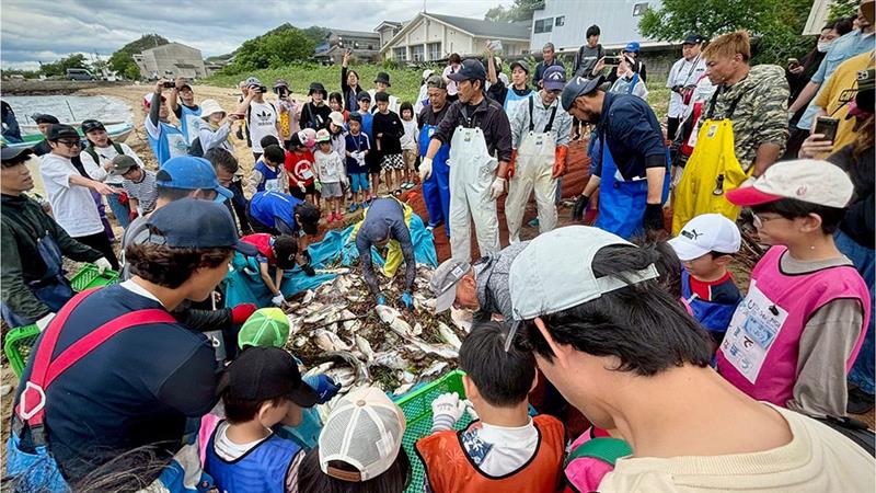 瀬戸内海に面する県に横串を。岡山県・香川県・広島県・愛媛県から総勢100名の親子が集合！香川県・小豆島にて環境と食の体験共有。